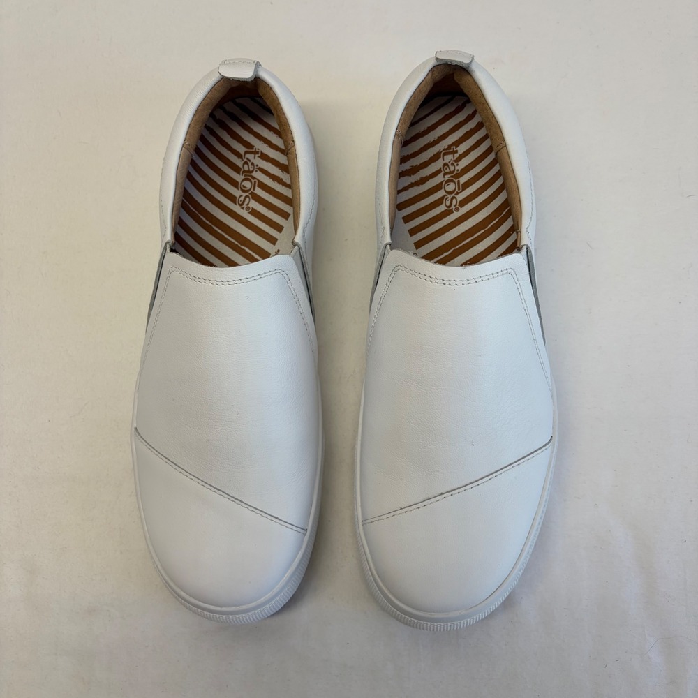 Taos Twin Gore Lux Women Size 9 White Leather Slip On Sneakers Minimalist